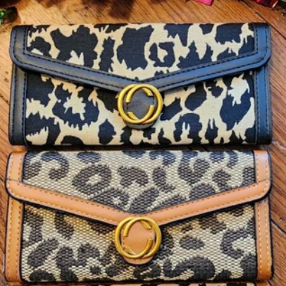 Awesome Wallet Great Gift!!